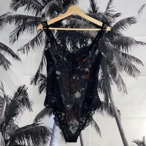 NWT Killstar Sexy Skull Bats Floral Mesh Lace Bodysuit Lingerie Size Medium